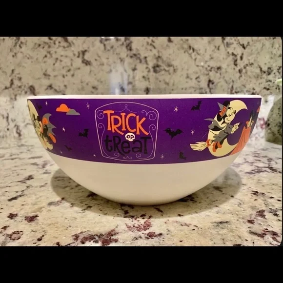 Disney Halloween Mickey & Minnie Trick or Treat Candy/Popcorn Bowl - Picture 2 of 3